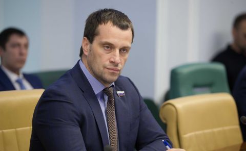 Эдуард Исаков Эдуард Исаков