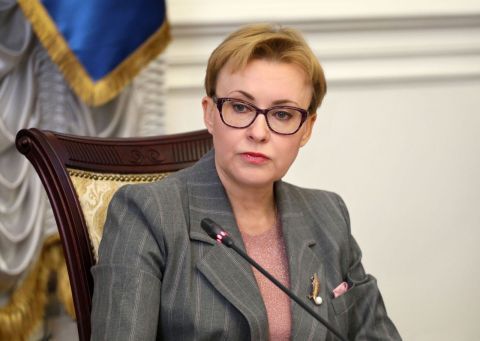 Елена Лапушкина Елена Лапушкина