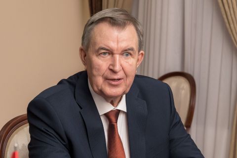 Леонид Манаков Леонид Манаков