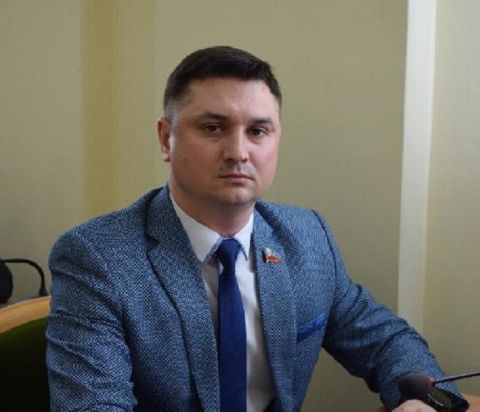 Максим Уваров Максим Уваров