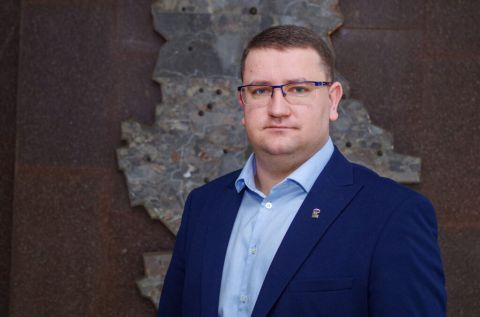 Юрий Мартынов Юрий Мартынов