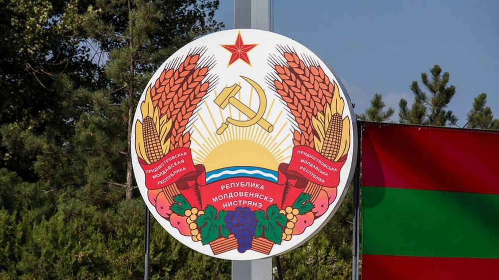 В МВД Украины сожалеют, что не могут вторгнуться в Приднестровье: \"Мы не можем это сделать без разрешения Кишинева\"