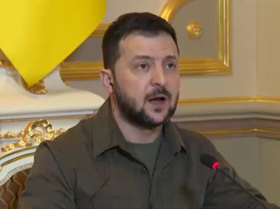 Зеленский заявил о невозможности разблокирования Мариуполя