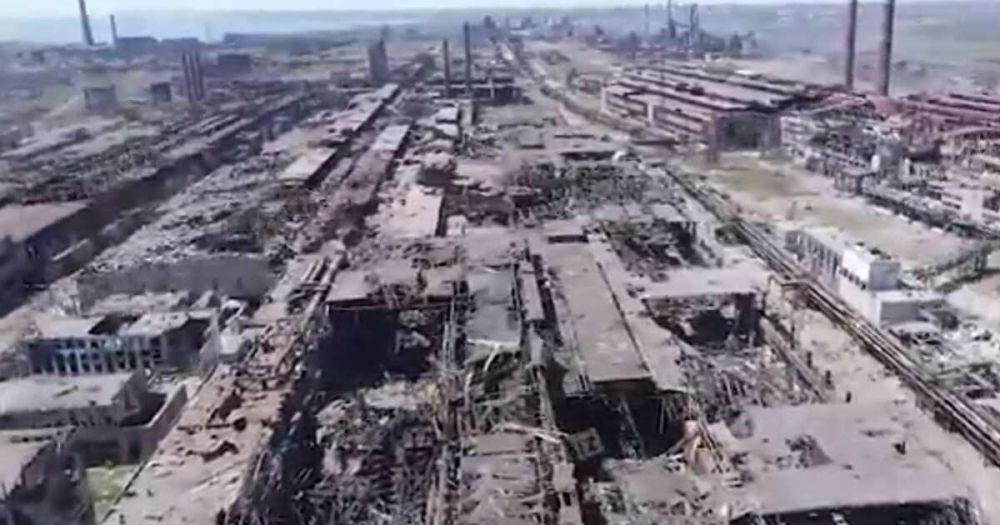 Сдаться или погибнуть: Киев подписал приговор боевикам с "Азовстали"