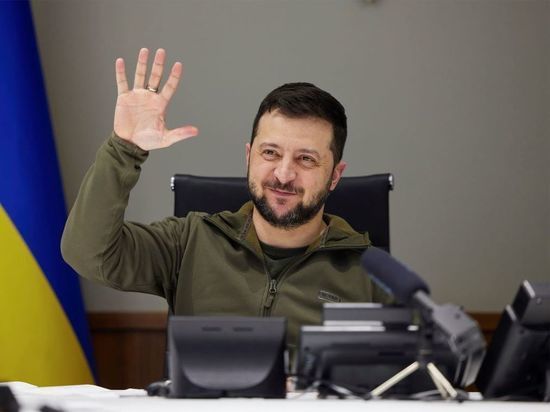 «Начинает распил страны»: Сатановский предположил, зачем Зеленский дает полякам особый статус