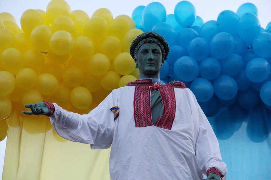 Как украинские оккупанты напоследок гадят в Одессе