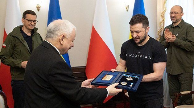 ������ � ������� ������ ������. � �������� ���������� �������