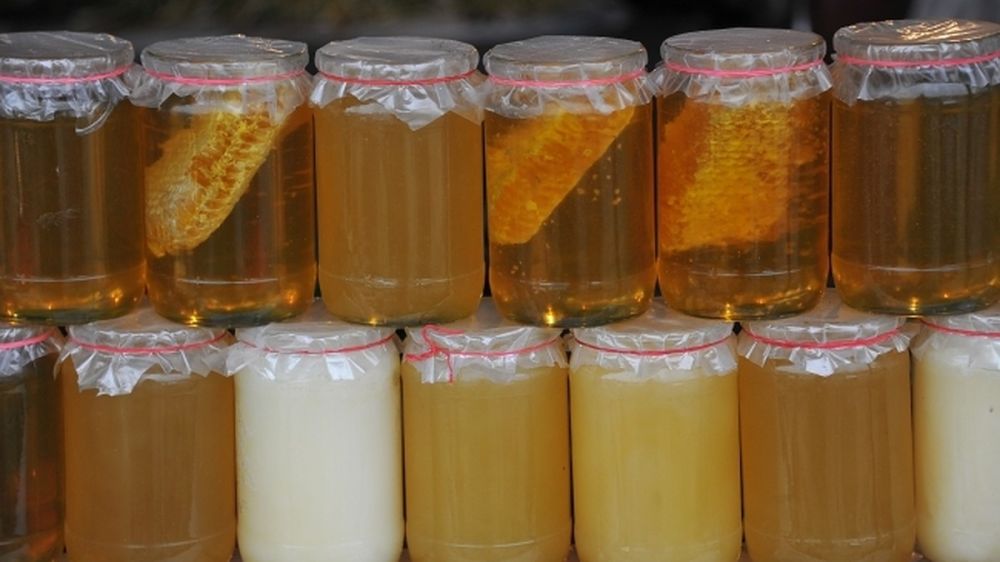 Мужчина месяц питался только мёдом и напугал диетолога