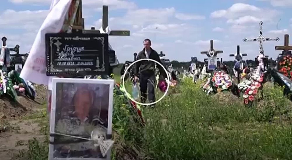 Семью этого мужчины убила Украина