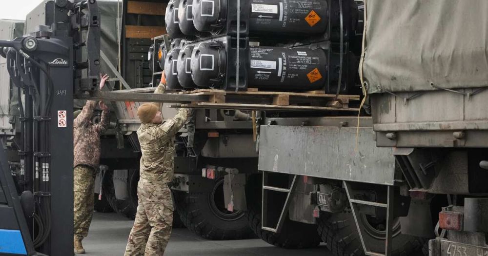 Поклонение "Джавелинам": как украинцы возвели западное оружие в культ