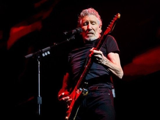 CNN ������� �� �������� � ����������� Pink Floyd ����� � ���������