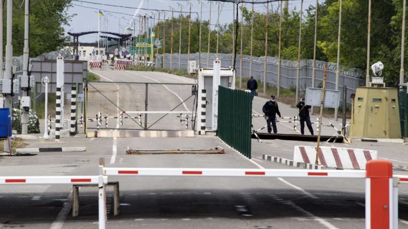 РИА Новости: СБУ с 2014 года занималась вербовкой выезжающих в Россию украинцев