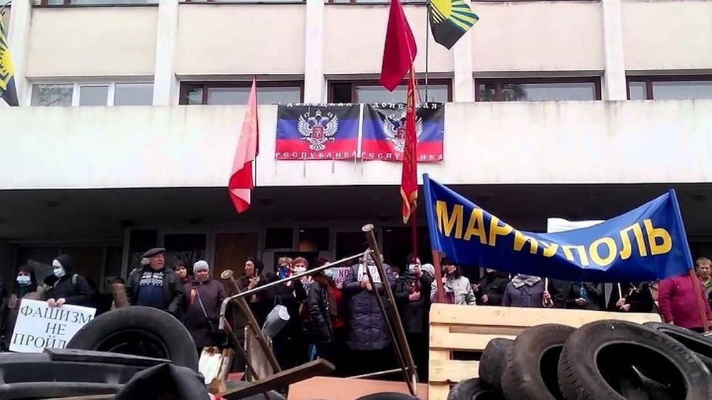 Русская весна, референдум о независимости ДНР 11 мая 2014 года и знаковые места протестов расстрелянного Украиной Мариуполя: Взгляд сквозь время