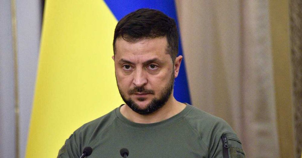 Аналитик призвал Вашингтон отказаться от поддержки Зеленского