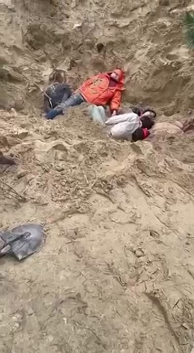 Александр Коц: 18+ Я знаю, что это тяжелое видео, но смотреть его надо