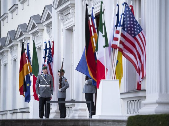 ������ G7 ������ ��������� �� �������