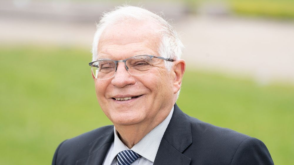 Медведев назвал Жозепа Борреля «увядшей брюссельской капустой»