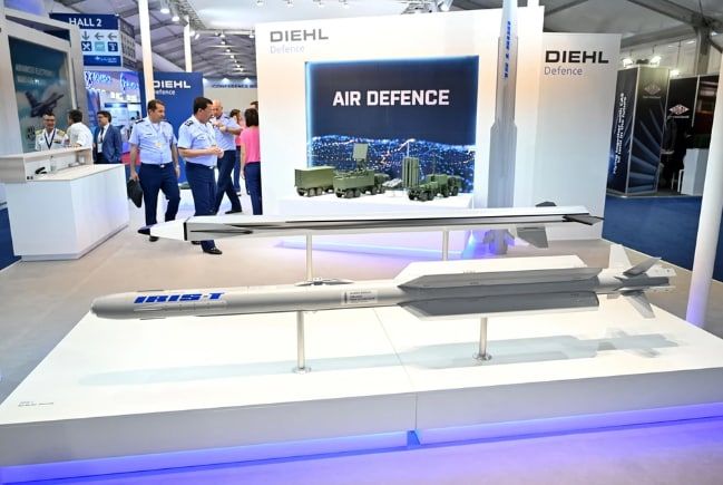 �������� ������ ���� ������� ���� "������" � ������� ��� IRIS-T: ��������� �� ��� ���� "�������"