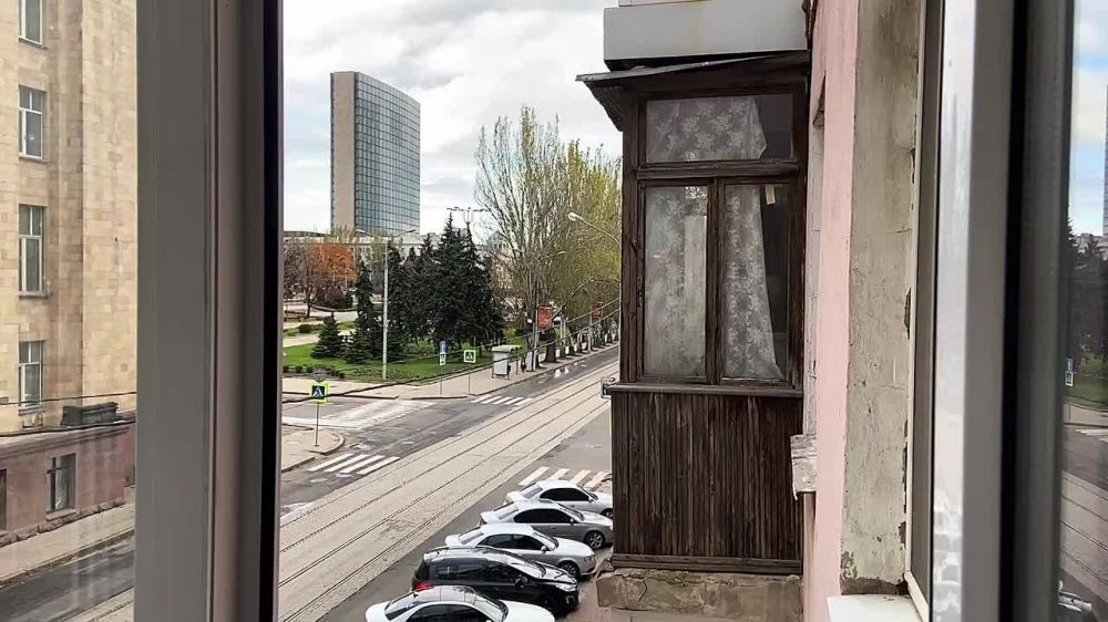 ���� ���������: ������. ��� 6 ������� � ������������� � �������� ������ ������, ��������� ����� 3 ���������� �� ����������� �������. ���������������� ���-�� ������
