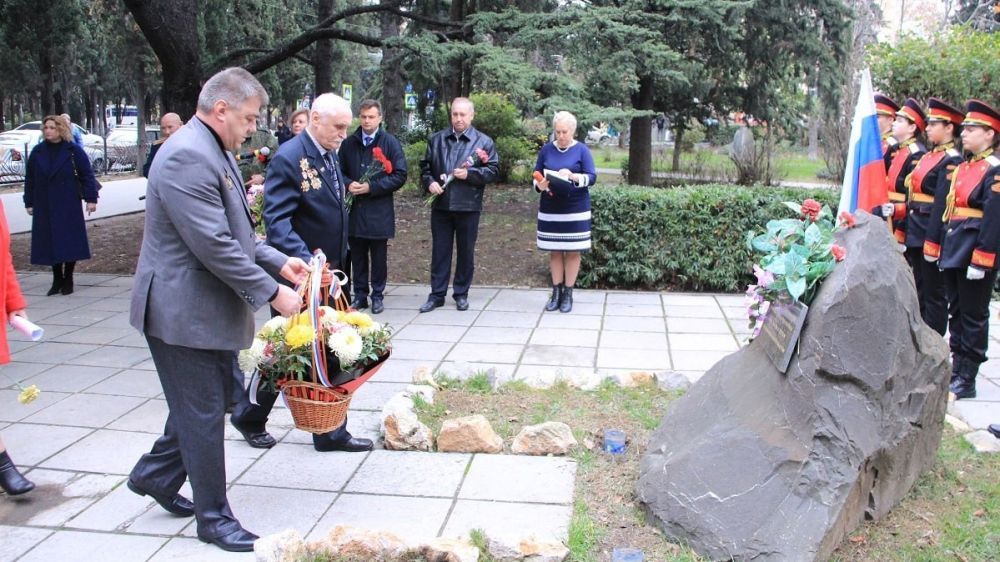 В Ялте прошло мероприятие, приуроченное Дню ликвидаторов аварии на Чернобыльской АЭС