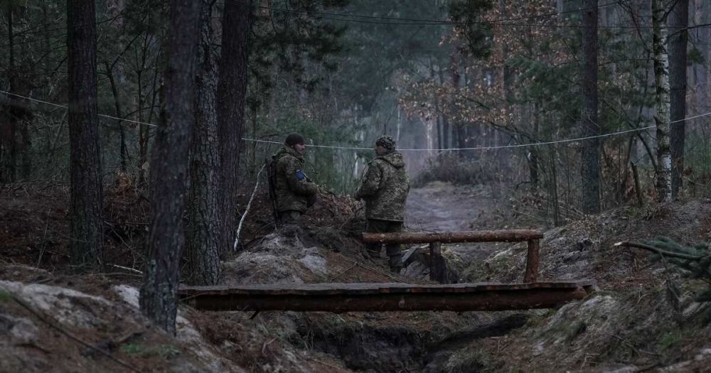 Посол Украины сообщил, что Киев отвел часть войск к границе Белоруссии