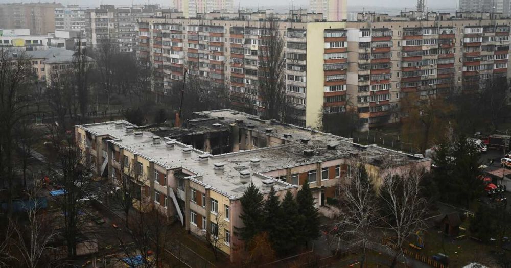 Летчик назвал возможную причину падения вертолета под Киевом