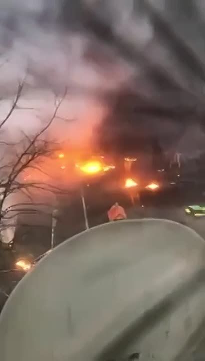 «Сегодня утром в Броварах разбился вертолет ГСЧС Украины