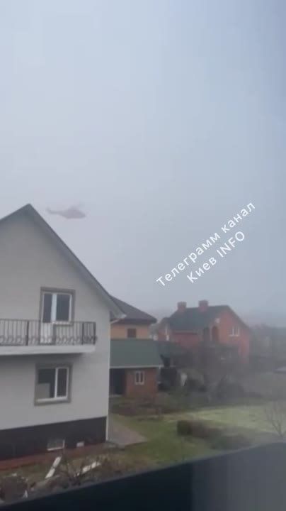 Разбившийся в Броварах вертолет загорелся еще в воздухе — это хорошо видно на видео незадолго до катастрофы