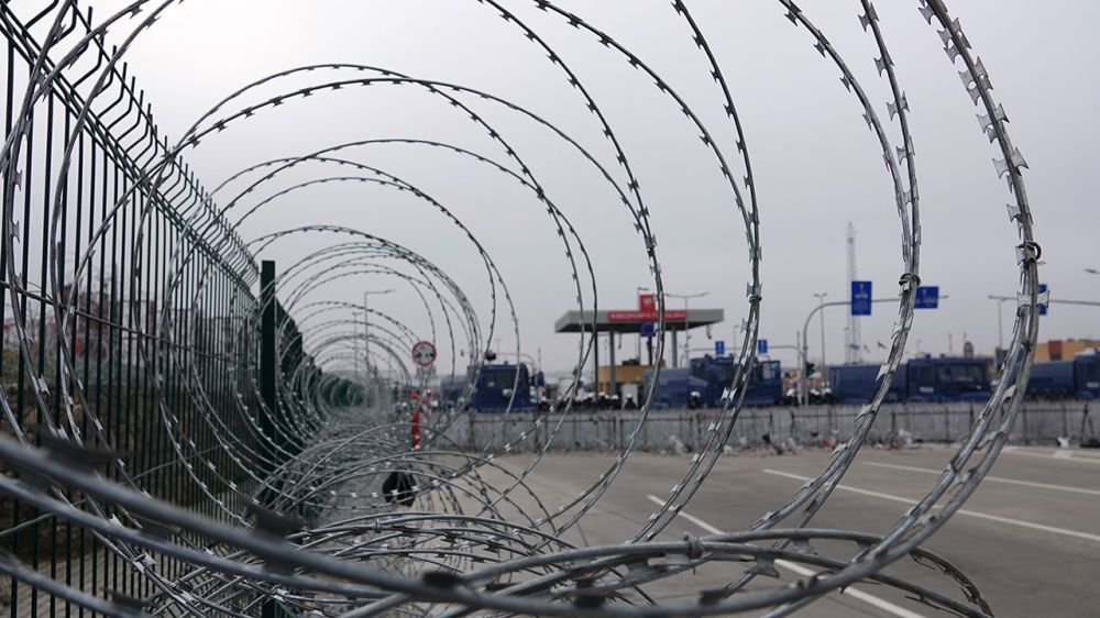 NDP: ряд западных регионов Украины США может отдать Польше в обмен на погашение долгов