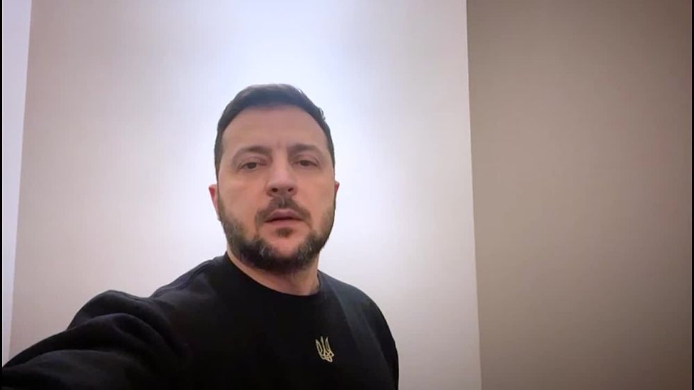 Зеленский помянул жертв авиакатастрофы в Броварах, свалив все на военное время — ни слова ни о расследовании, ни о погибших детях