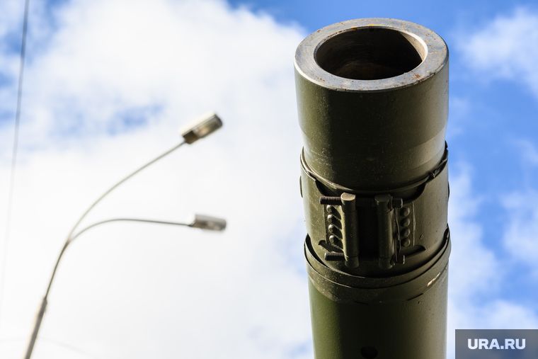 Zeit: � ���������� ��������� ��-�� �������� ������ �������