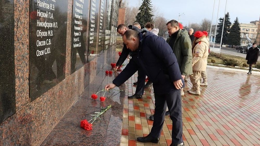 В Стаханове обстрелом со стороны ВСУ разрушен профилакторий машзавода