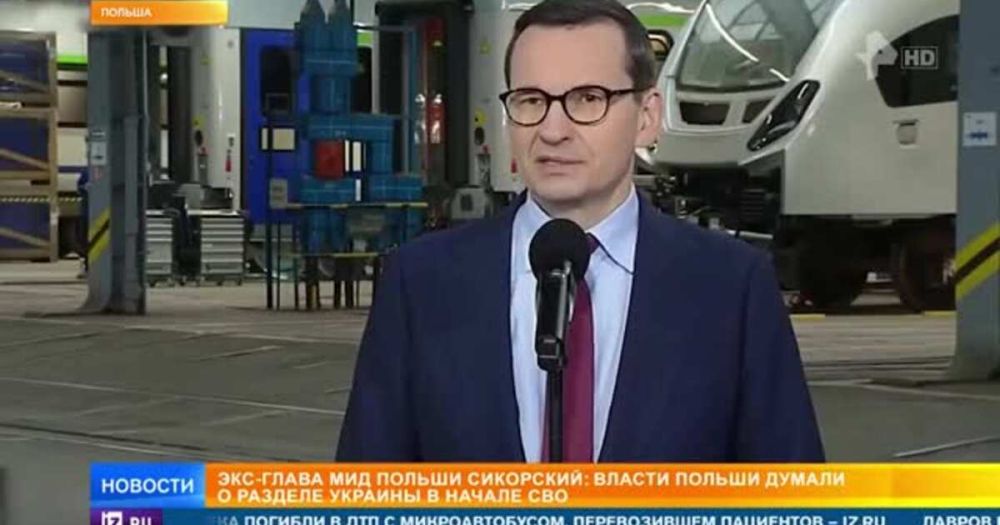 Моравецкий отреагировал на слова Сикорского о разделе Украины Польшей