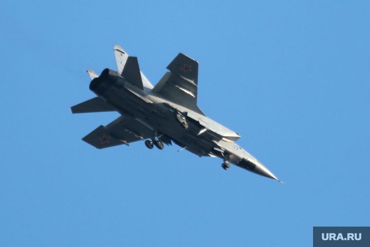 ���� ������� �� ������ 24 ����������� F-16
