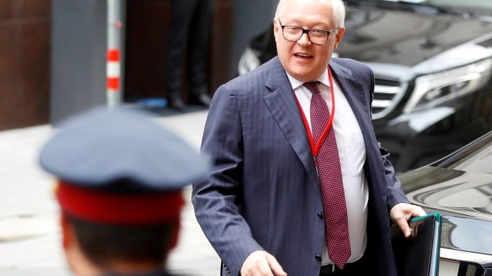 ������ ��������, ����� ��� �������� � ��������� ����� ������ Abrams