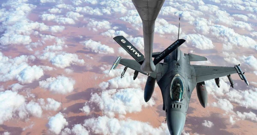 � ������ ������� ������� ��� �������� ������������ F-16 �������