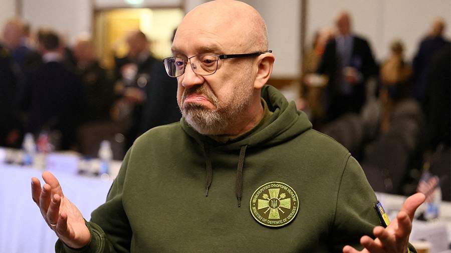 Депутат Верховной рады сообщил о возможной отставке главы минобороны Украины