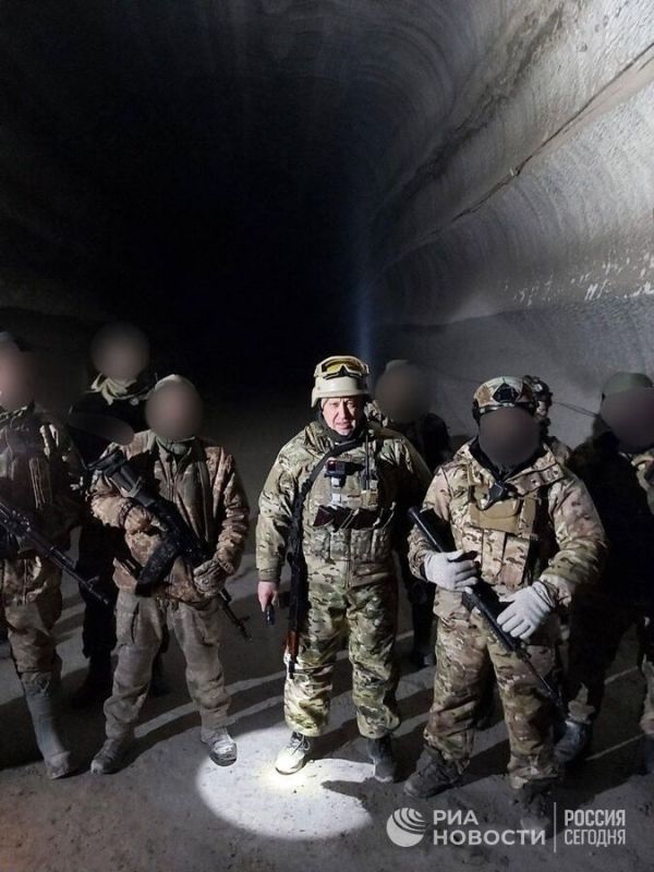 Пригожин призвал Зеленского бороться до конца за Артемовск