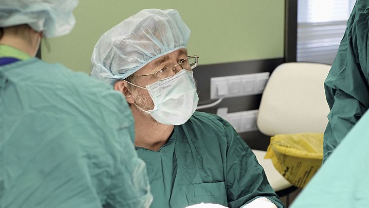 Россиян предупредили об опасных осложнениях переломов рук