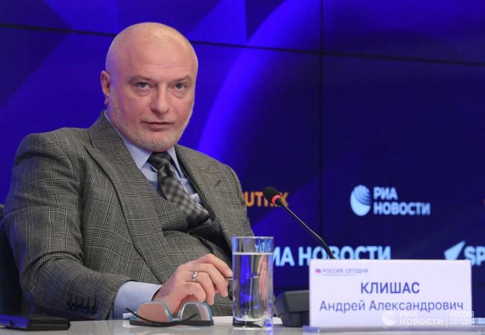 ������ ������� ������ ���������� ����� ��� ���� � ������� �����������