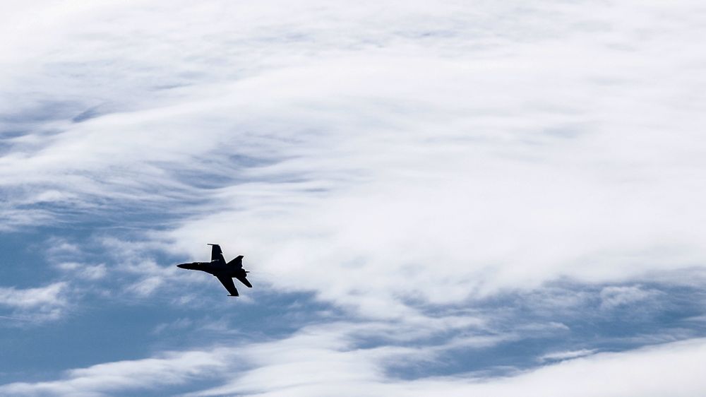 Премьер Финляндии Марин допустила поставку истребителей Киеву