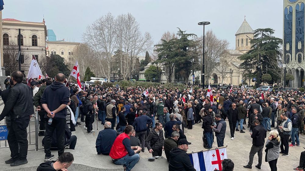 ������ �������� ������ ������: ������������ ����� �� ����-������ � ������ ���� ��