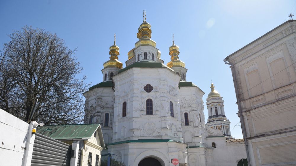 Рой беспилотников, решение УПЦ по Лавре, ВСУ у Артёмовска. Итоги 23 марта на Украине