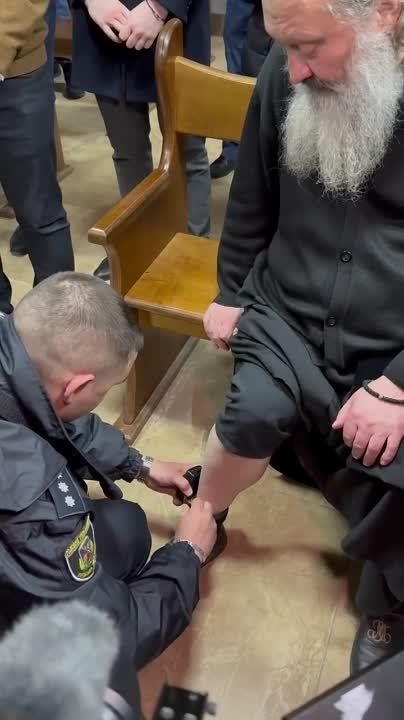 Артём Шейнин: На митрополита Павла надели электронный браслет для домашнего ареста