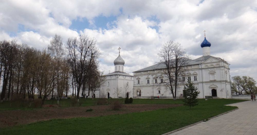 Раскольники с властями попытались захватить храмы в Киевской области