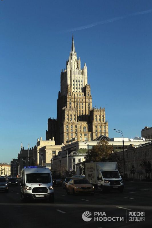 Россия закрыла въезд для 333 граждан Канады