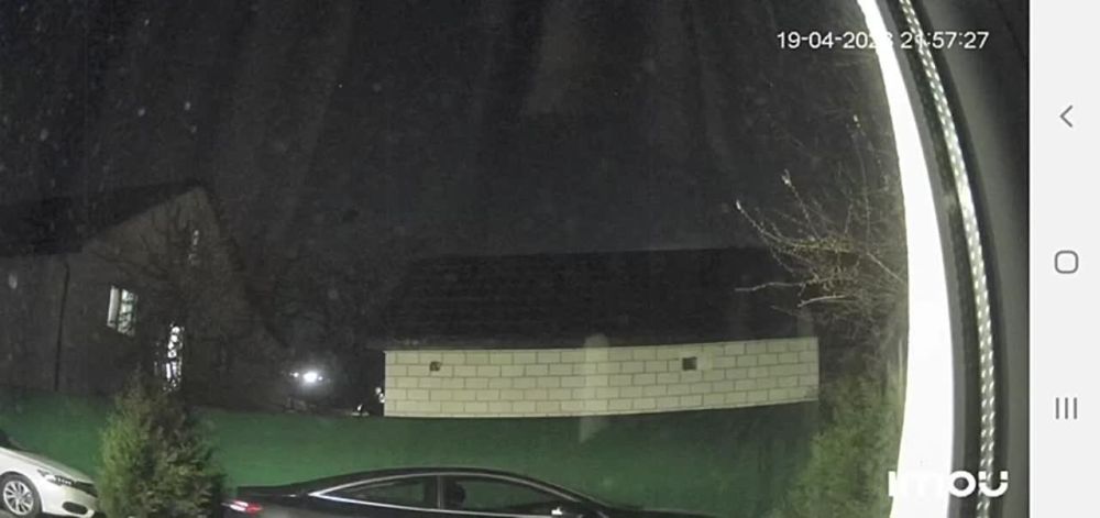 Еще кадры из Киева. Предположительно, вспышку наблюдали в районе Белой Церкви