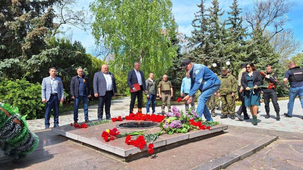 � ����� ������� ��������� ����� � ������� ���� � ����� ��� ������