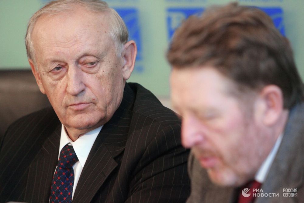 � ����� ����� �������� ���-����� ������ "����� ���" �� ������ �������