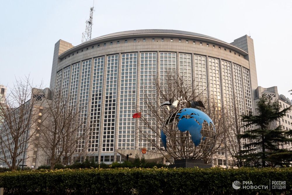 ��� ����� ������� G7 ������� ���� � �������������� ������� �� �������